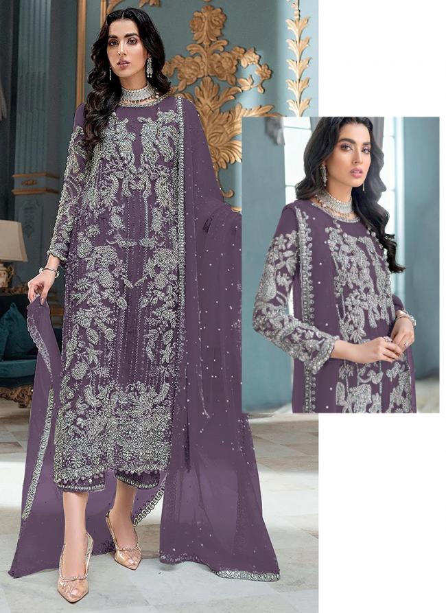 Georgette Lavender Eid Wear Embroidery Work Pakistani Suit
